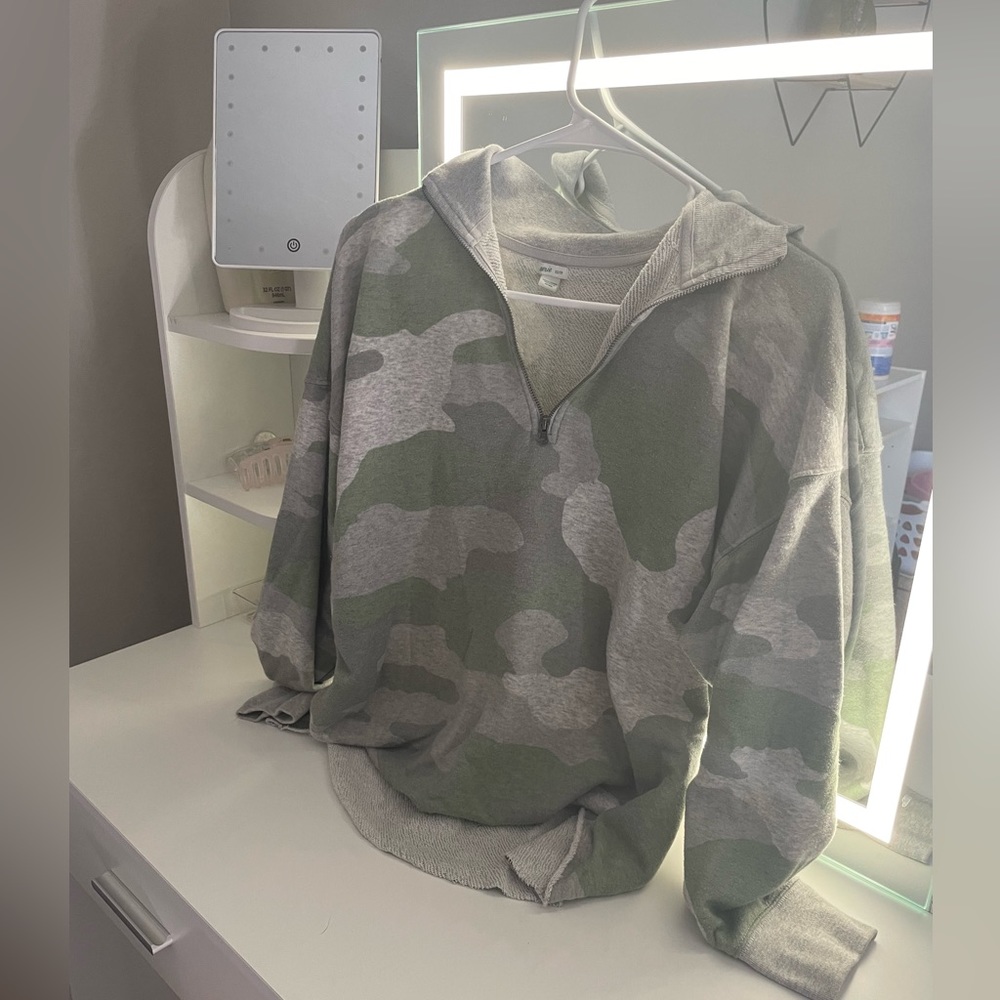 AERIE QUARTER ZIP